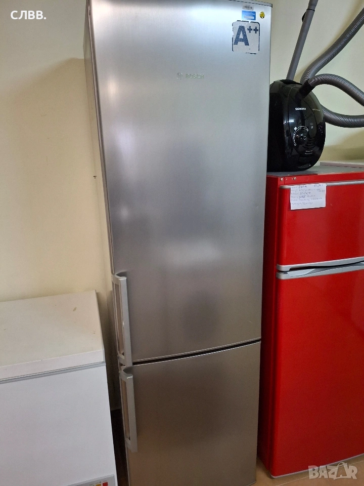 Продавам хладилник BOSCH , снимка 1