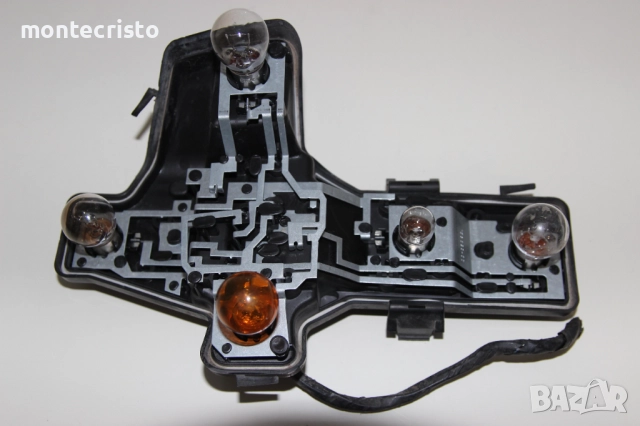 Лява платка стоп VW Touran (2003-2010г.) 1T0945257D / 1T0 945 257 D ляв ламподържач