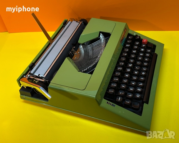Пишеща Машина Марица 30 с нова лента , клавиатура Кирилица , обслужена и смазана , снимка 3 - Други ценни предмети - 52695920