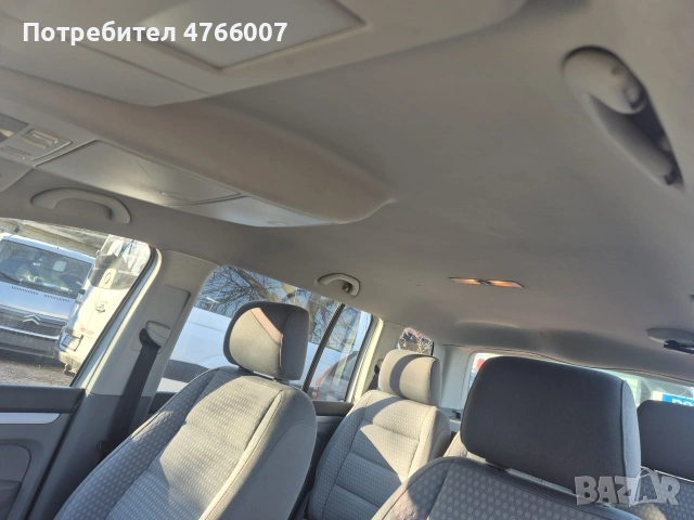 VW Touaran 2.0, 140 к.с., снимка 12 - Автомобили и джипове - 53857387