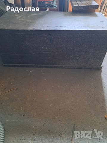 Стар дървен сандък, снимка 2 - Антикварни и старинни предмети - 52447700