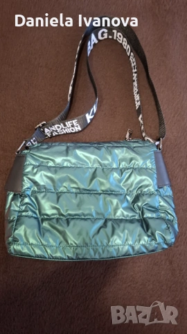 Чисто нова,чудесна,стилна,функционална,дамска чанта,чисто ново портмоне,чисто нови каренца,общо: 22€, снимка 3 - Чанти - 53419382