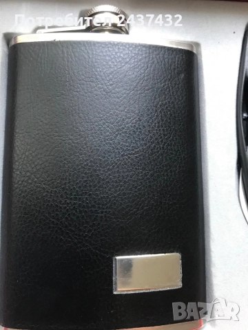 Комплект с метално шише за алкохол, снимка 3 - Други ценни предмети - 51634656