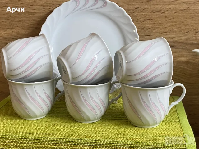 Порцеланов сервиз за кафе-SCHIRNDING BAVARIA, снимка 3 - Сервизи - 47993332