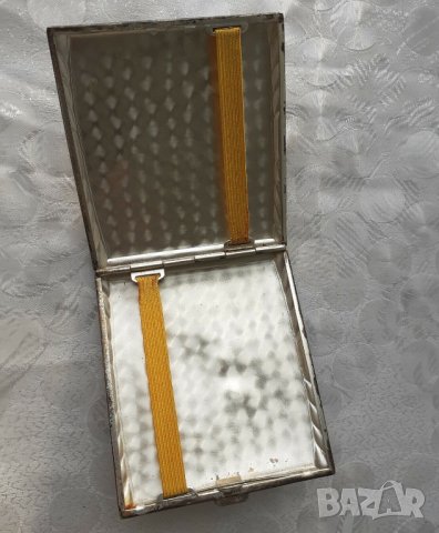 Табакери: Стара посребрена табакера, руска с лос, месингова с коне, снимка 4 - Други - 42511050