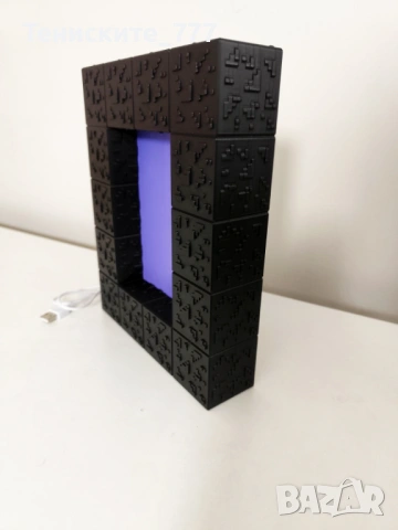 3д лампа Minecraft Nether portal, снимка 3 - Настолни лампи - 53758609