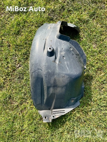 Подкалник преден ляв БМВ E92 E93 BMW