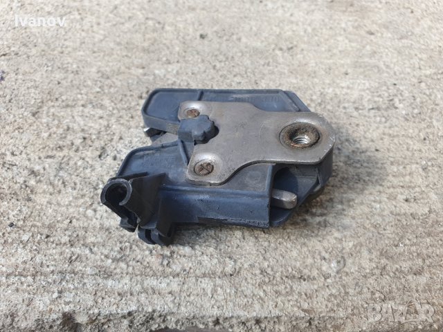 Брава преден капак бмв е34 , снимка 2 - Части - 41929245