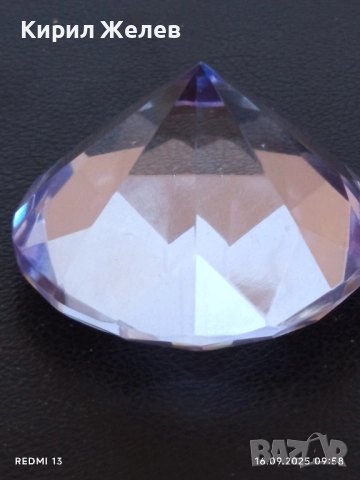 Преспасие от кристално стъкло с форма на диамант много красиво 48996, снимка 3 - Други - 51729073