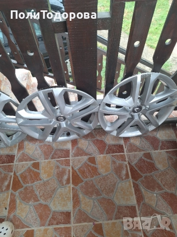 Тасове за RENAULT 