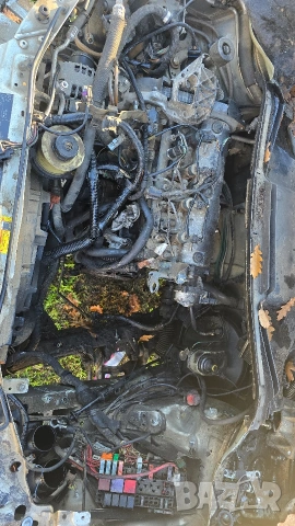 Рено Сценик 1.9 дци 102кс на части Renault Scenic 1.9DCi, снимка 6 - Автомобили и джипове - 53067979