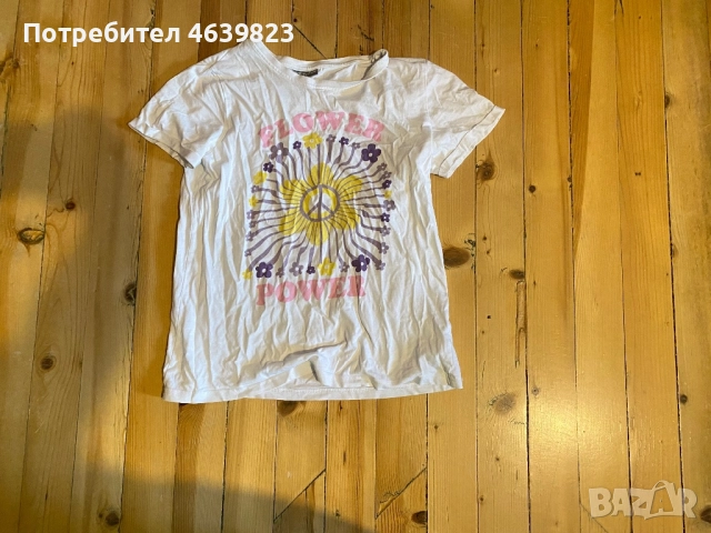 Бяла тениска с щампа