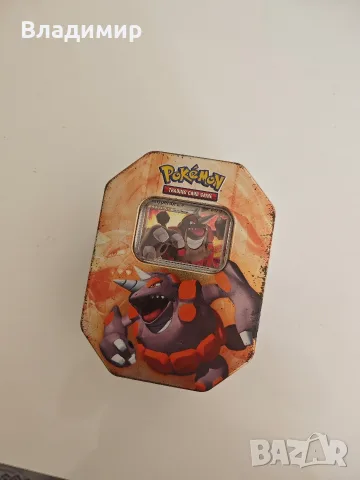 110 Pokemon карти + кутия