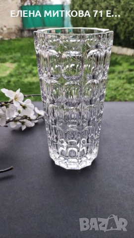 Ретро кристална ваза-много тежка, снимка 2 - Вази - 52683261