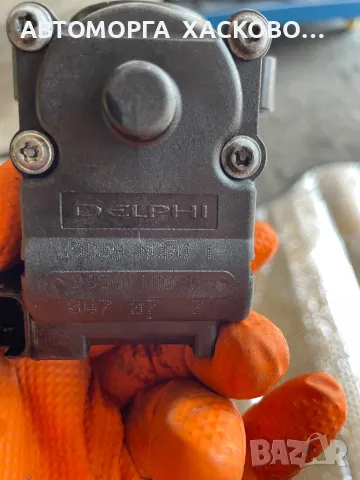 Дросел дроселова клапа Ford Fiesta V 1.4 TDCi 68 кс 9656113080 , снимка 6 - Части - 49979299