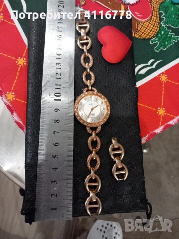 Дамски часовник Q&Q, снимка 7 - Дамски - 53478250