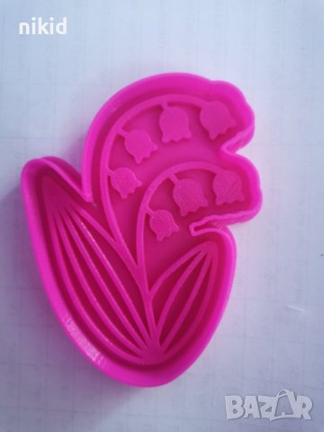 Момина Сълза цвете пластмасов резец форма фондан тесто бисквитки, снимка 2 - Форми - 41945796