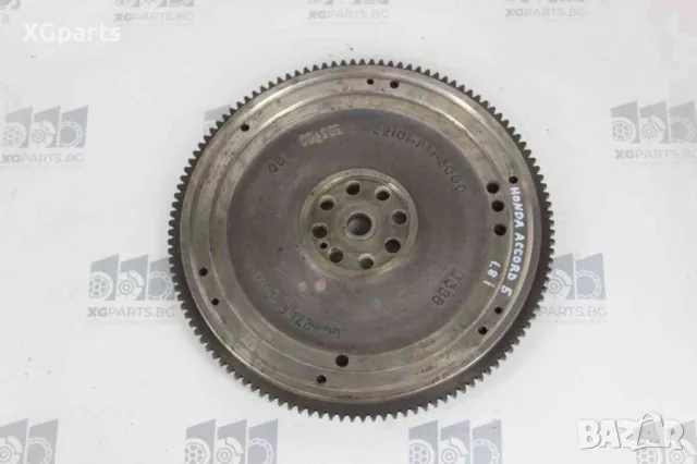 Маховик за Honda Accord V 1.8i 115 к.с. (1993-1998), снимка 2 - Части - 49254799