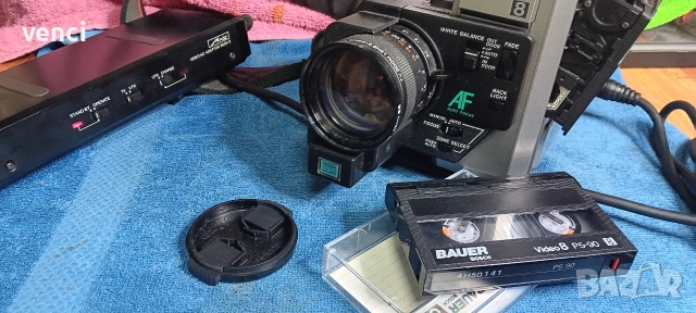 Видео камера 8мм, снимка 2 - Камери - 53753230