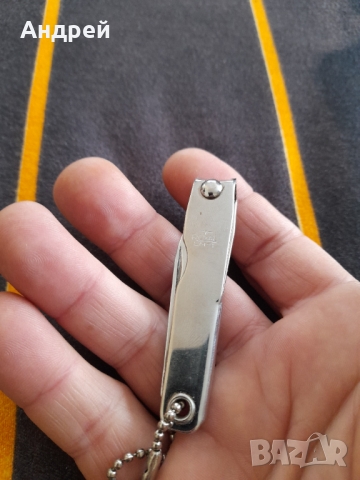 Стара нокторезачка Royal, снимка 3 - Други ценни предмети - 36049331