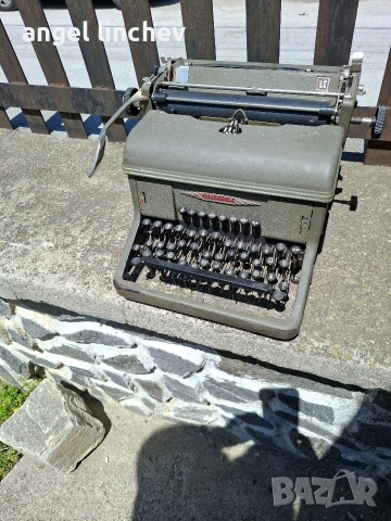 стари ,работещи радия,касетофони и телевизор плюс пишешта машина. , снимка 7 - Антикварни и старинни предмети - 53654064