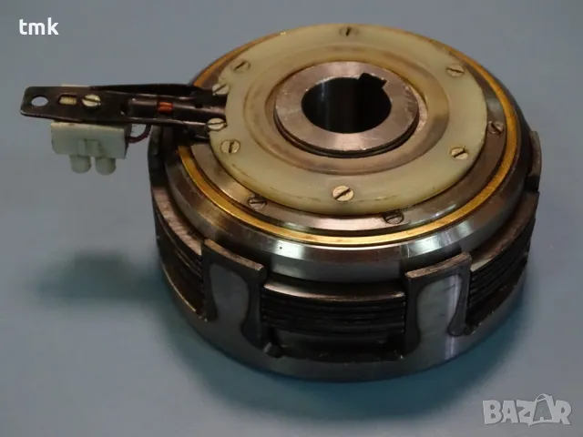 Съединител електромагнитен Binder 8403311C1 CUGIR multi-plate electromagnetic clutch, снимка 3 - Резервни части за машини - 47861792