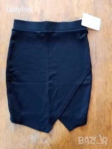 Черна пола, тип прегърни ме, Размер XS/S. Код 1543, снимка 2 - Поли - 35664926