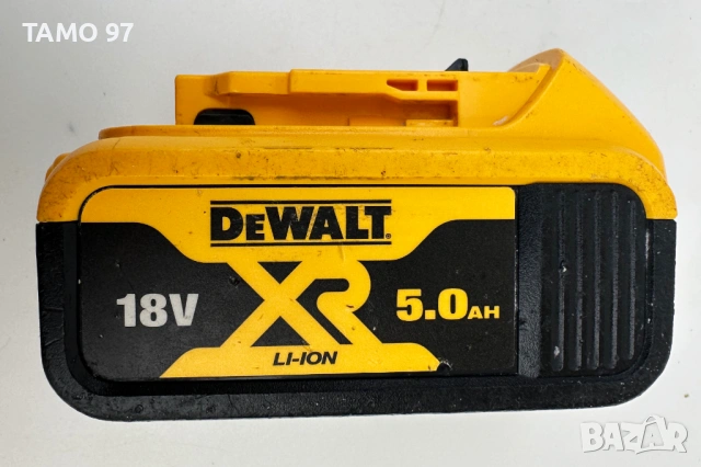 DeWALT DCB184 XR - Акумулаторна батерия 18V 5.0Ah с индикатор!, снимка 3 - Други инструменти - 53066728