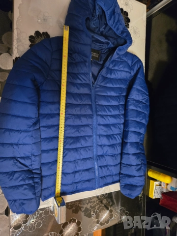 Продавам детски якета