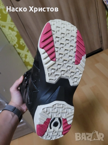 Обувки за сноуборд Salomon 42 номер, снимка 10 - Зимни спортове - 53560132