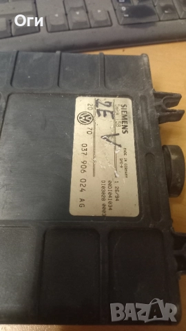 Компютър за Голф 3 и Пасат В4 2.0 115к.с. 037 906 024 AG, снимка 2 - Части - 52041630