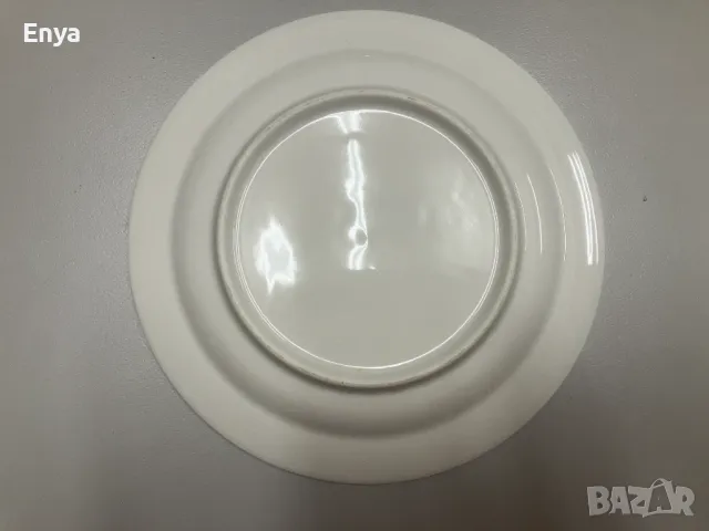 Чинии бели порцеланови - десертни, снимка 3 - Чинии - 49650415