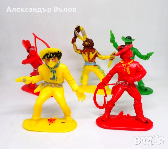 Комплект 5 Индианци Каубои Стари Играчки Соца Западна Германия Фигурки Играчки