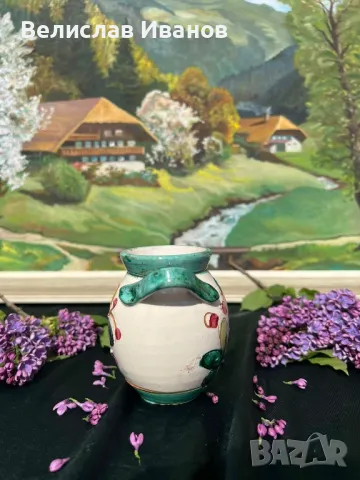 Керамична вазичка с изрисувани цветя в отлично състояние., снимка 4 - Декорация за дома - 49980343