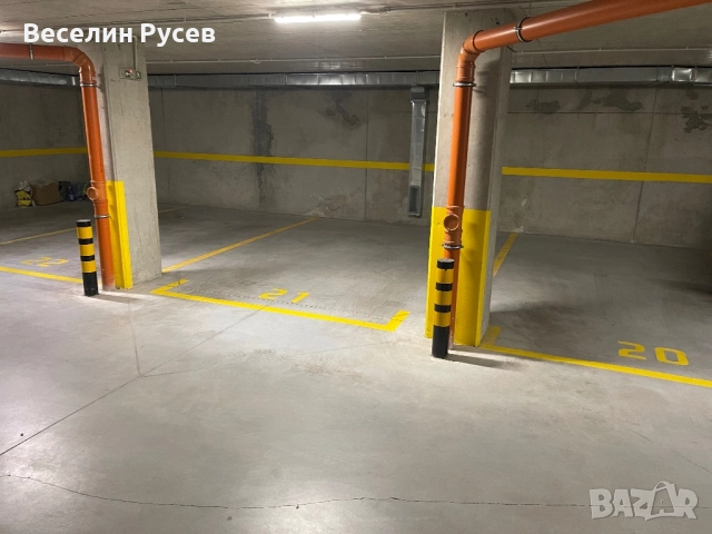 Паркоместа за мотори и автомобили, снимка 8 - Гаражи и паркоместа - 49779635