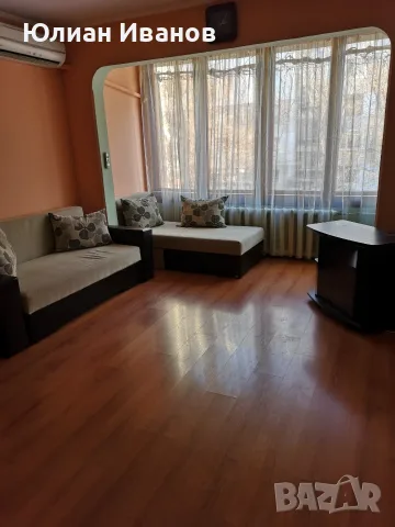 Продавам 3-стаен апартамент в Люлин 10