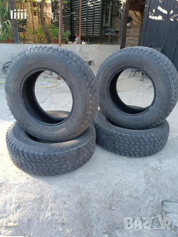 Гуми за джип 235/70/16