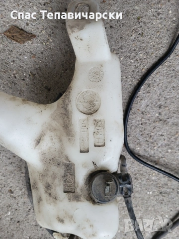 Продавам казанче за течност на чистачки за фиат пунто 2003г., снимка 2 - Части - 53205748