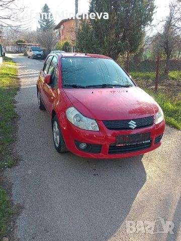 Suzuki SX4 на реални 153000 км без точка Ръжда безупречен двигател.