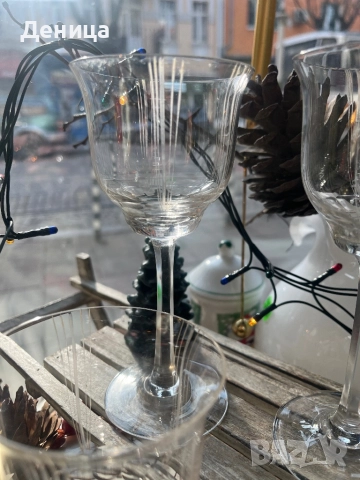 Грация за трима❤️  Класически дизайн с леко отворен ръб, напомнят за лале. Вертикални  нарези, снимка 6 - Чаши - 52907169