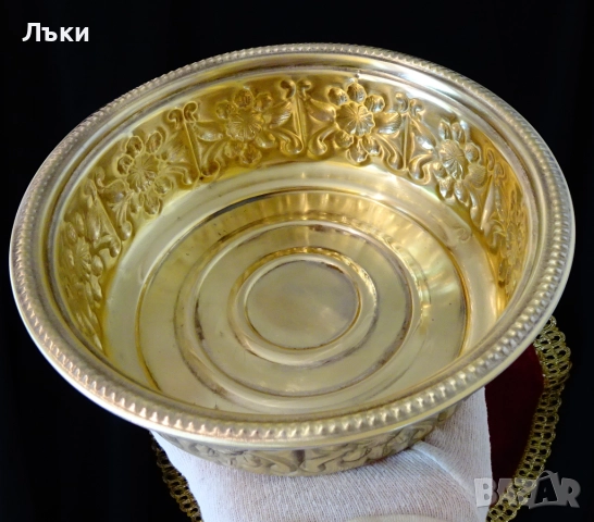 Марокански бронзов съд с капак за сервиране на сладкиши,бонбони. , снимка 3 - Антикварни и старинни предмети - 51628456