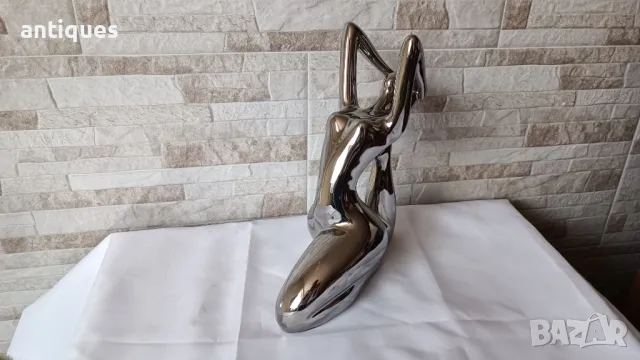 Голяма порцеланова фигура - Жена - 26см, снимка 3 - Антикварни и старинни предмети - 50217693