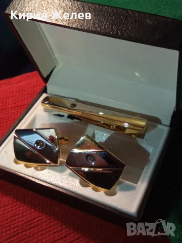 ЛУКСОЗЕН ВИНТИДЖ СТИЛ ПОЗЛАТЕН КОМПЛЕКТ БУТОНЕЛИ и ИГЛА за ВРАТОВРЪЗКА с ФАСЕТИРАНИ ЦИРКОНИ 19563, снимка 13 - Бижутерийни комплекти - 46774744