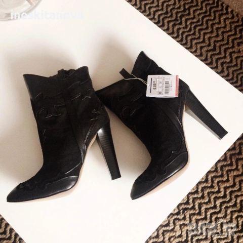 Боти на ток, снимка 3 - Дамски обувки на ток - 53346346