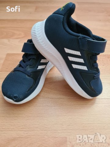Маратонки Adidas, снимка 1 - Детски маратонки - 41620808