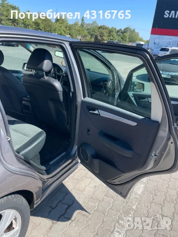 Мерцедес А180 дизел 1.9 2010 г, снимка 15 - Автомобили и джипове - 51321646
