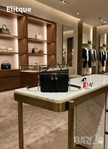 чанти fendi , снимка 2 - Чанти - 53182335