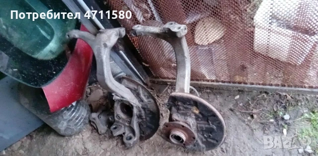 Шенкели главина предни ляв-десен брой 30-евро   за Ауди  А4 комби 2.5 TDI 163к.с  2003г, снимка 2 - Части - 53468259