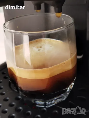 Кафе машина за еспресо Delonghi , снимка 6 - Кафемашини - 55888757