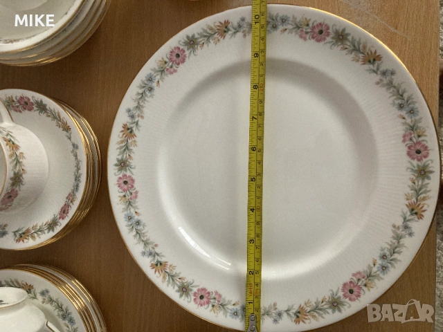 Сервиз на Royal Albert, снимка 5 - Сервизи - 53195490